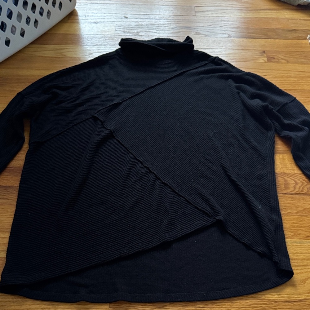 Women’s turtle neck sweater